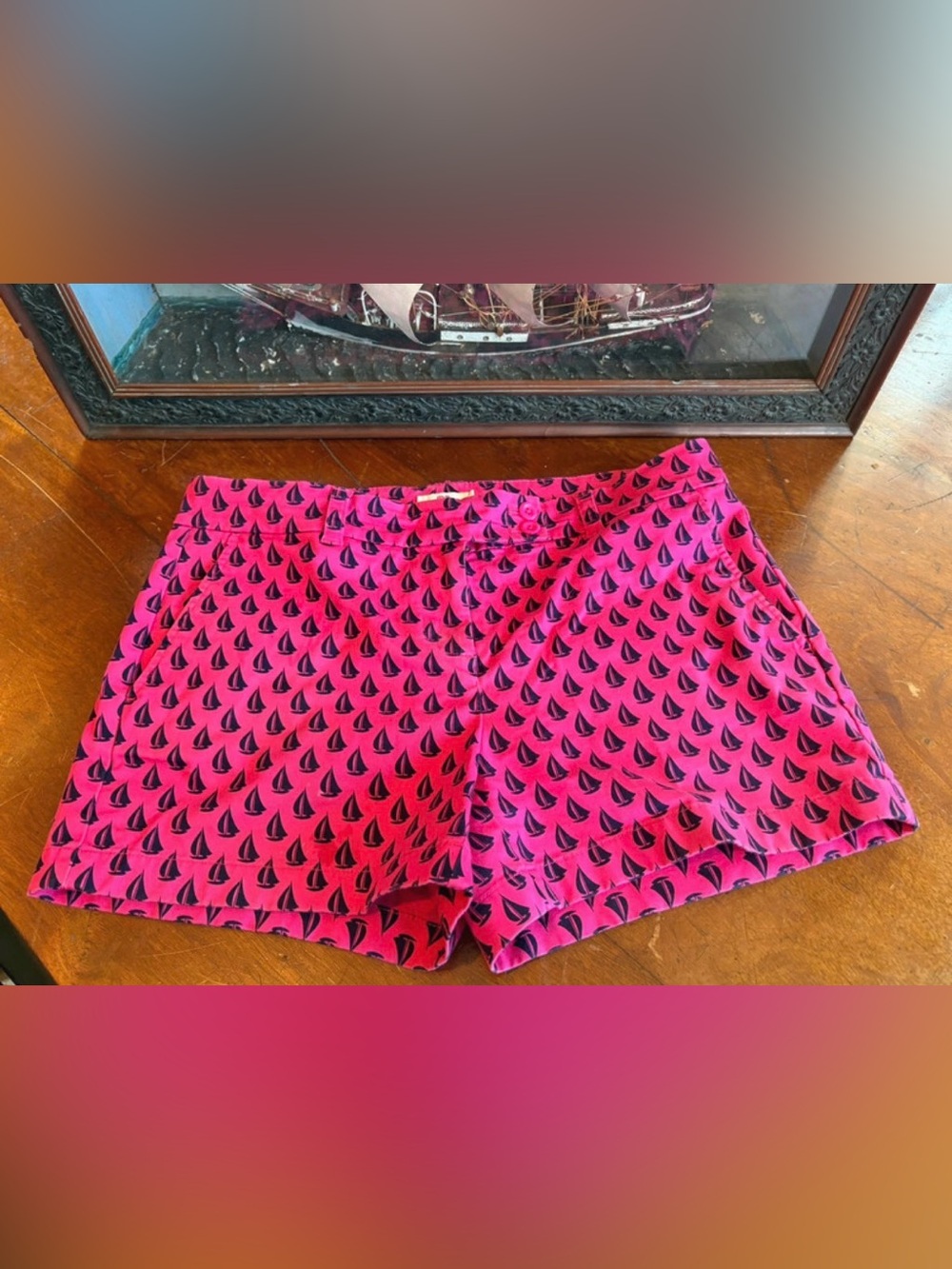 NWOT Vineyard Vines Classic Chino Shorts, Bright Pink w/ Navy Sailboats, US W 8